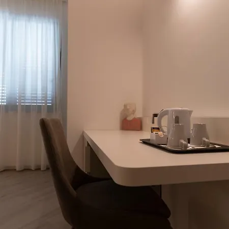 Marty Luxury Alojamento de Acomodação e Pequeno-almoço 4*