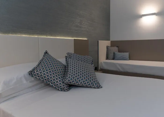 Marty Luxury 4*