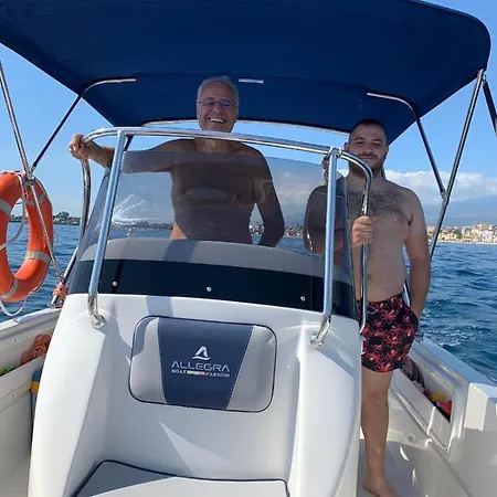 Marty Luxury 2*