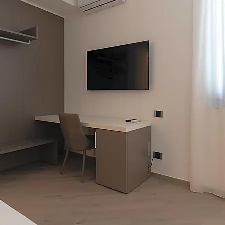 Marty Luxury 4*