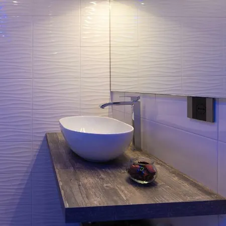 Marty Luxury Bed & Breakfast 2*