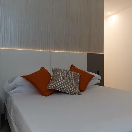 Marty Luxury 2* Calatabiano