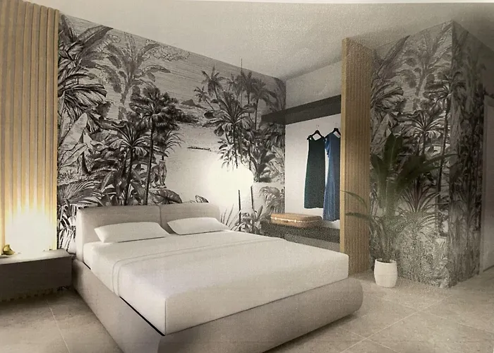 Marty Luxury 4*