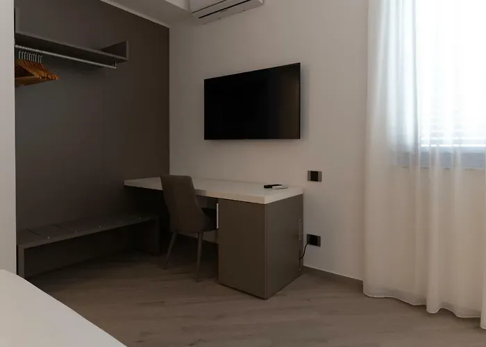 Marty Luxury 4*