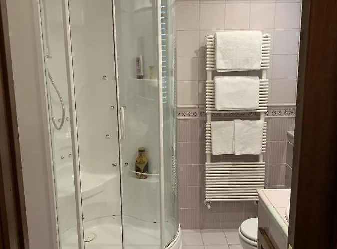 Marty Luxury 4*